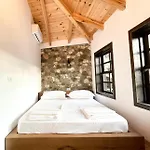 Amalia Hotel 4*