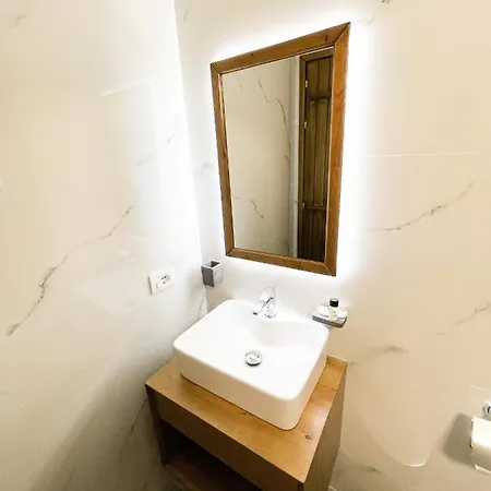 Amalia Hotel